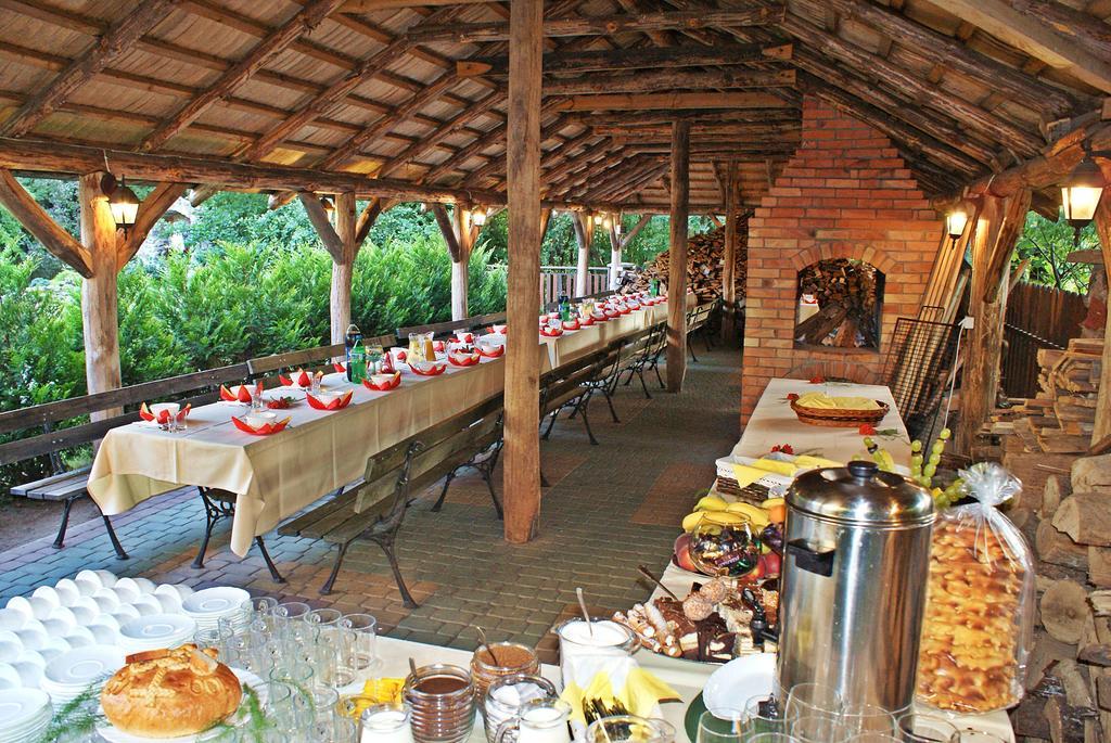 Augustowia Hotel Kültér fotó